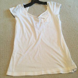 3/$15 Banana Republic white t-shirt